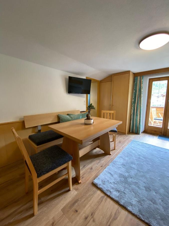 파운드 Aparts Handle Und Haus Bergblick 아파트 외부 사진