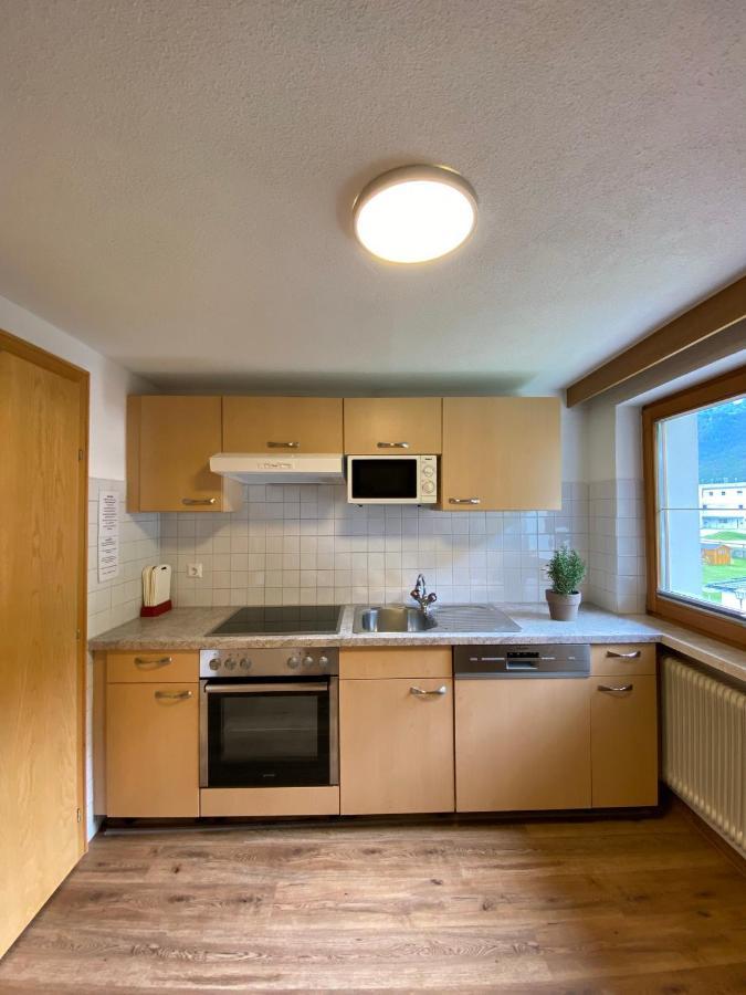 파운드 Aparts Handle Und Haus Bergblick 아파트 외부 사진